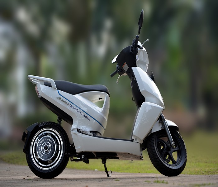 TERRA MOTORS E-SCOOTER A4000I PREMIUM VARIANT